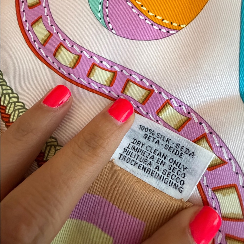 Hermes Jour de Casting scarf 70 - Picture 6 of 11